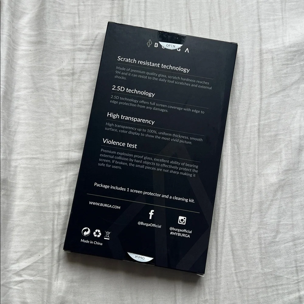 iPhone 16 pro max Tempered Glass